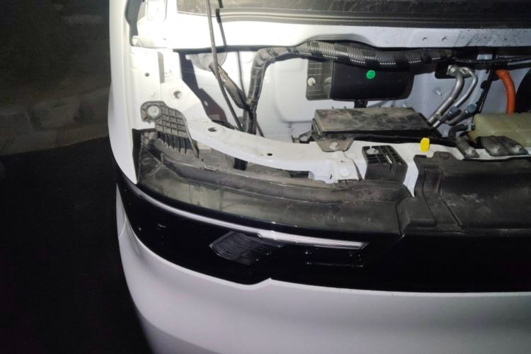 Used JMC E Fushun 2025 Model, Open Window Version, 53.58 kWh, Mid-axle, Mid-roof Engine Bay Right