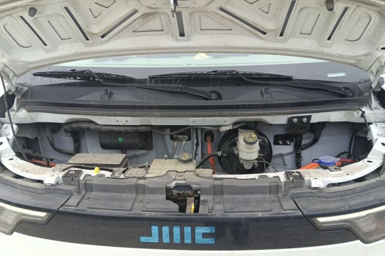 Used JMC E Fushun 2025 Model, Open Window Version, 53.58 kWh, Mid-axle, Low-roof Engine Bay