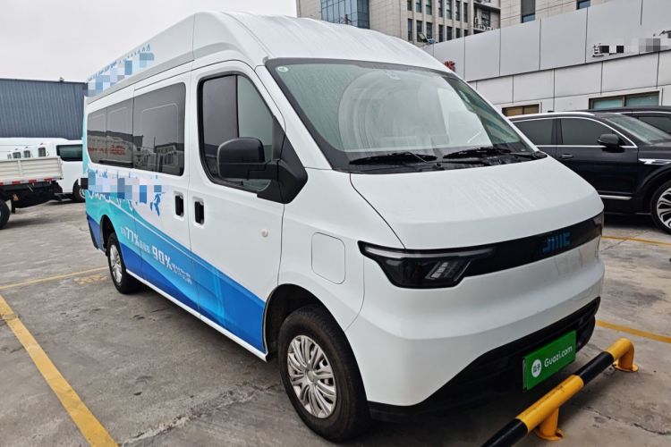 Used JMC E Fushun 2025 Model, Open Window Version, 53.58 kWh, Mid-axle, Mid-roof Exterior 2