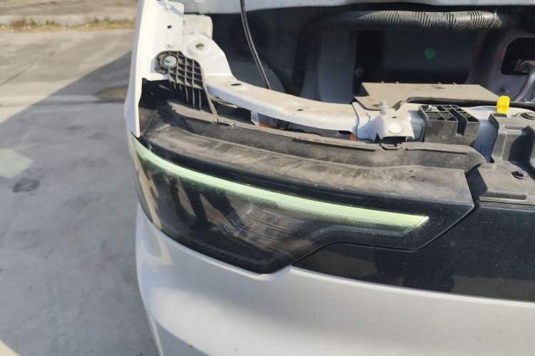 Used JMC E Fushun 2025 Model, Open Window Version, 53.58 kWh, Mid-axle, Low-roof Exterior 6