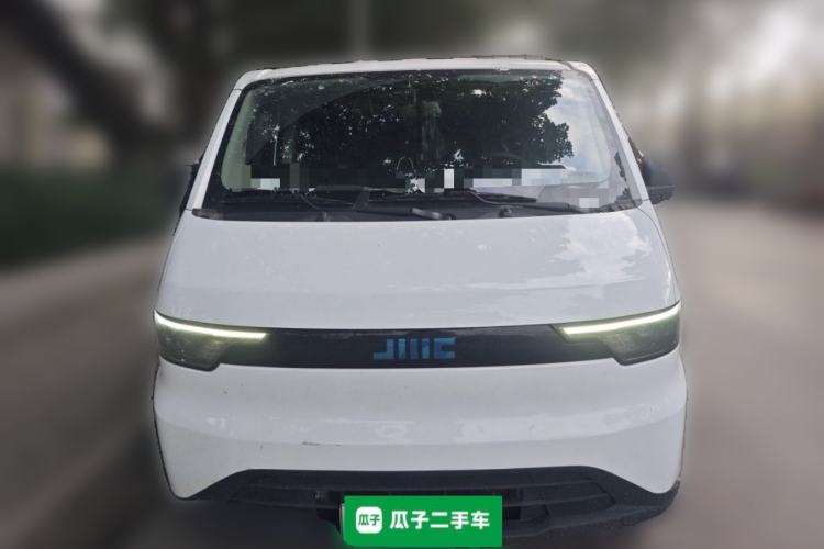 Used JMC E Fushun 2025 Model, Open Window Version, 53.58 kWh, Mid-axle, Low-roof Front