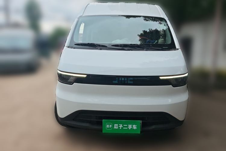 Used JMC E Fushun 2025 Model, Open Window Version, 77 kWh, Mid-axle, Mid-roof Front