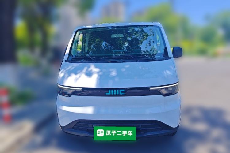 Used JMC E Fushun 2025 Model, Open Window Version, 41.86 kWh, Short Axle, Low-roof Front