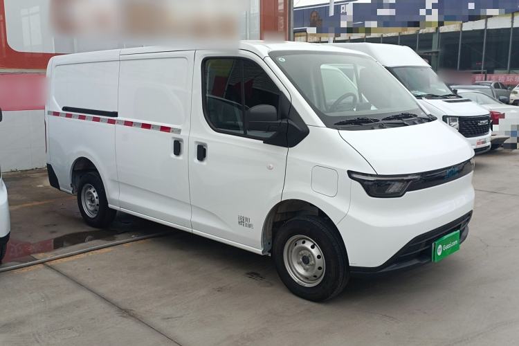 Used JMC E Fushun 2025 Model 41.5 kWh Blind Window Version, Short Wheelbase Low Roof, 3.0 tons Front Right 45 Deg