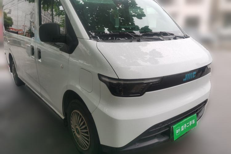 Used JMC E Fushun 2025 Model, Open Window Version, 53.58 kWh, Mid-axle, Low-roof Front Right 45 Deg
