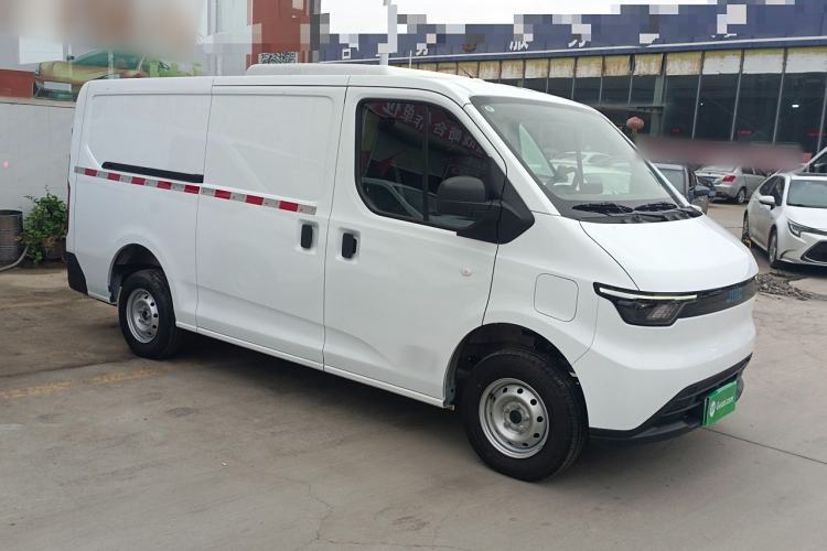 Used JMC E Fushun 2025 Model 41.5 kWh Blind Window Version, Short Wheelbase Low Roof, 3.0 tons Front Right 45 Deg