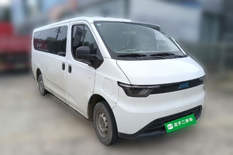 Used JMC E Fushun 2025 Model, Open Window Version, 53.58 kWh, Mid-axle, Low-roof Front Right 45 Deg