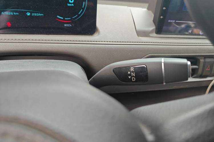 Used JMC E Fushun 2025 Model, Open Window Version, 41.86 kWh, Short Axle, Low-roof Gear Lever