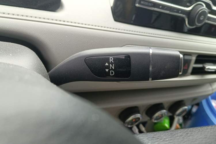 Used JMC E Fushun 2025 Model, Open Window Version, 53.58 kWh, Mid-axle, Low-roof Gear Lever