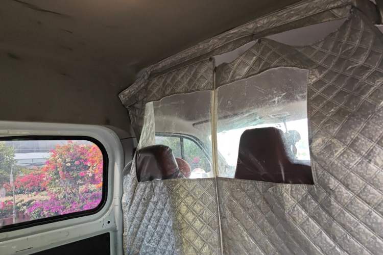 Used JMC E Fushun 2025 Model, Open Window Version, 53.58 kWh, Mid-axle, Mid-roof Headliner
