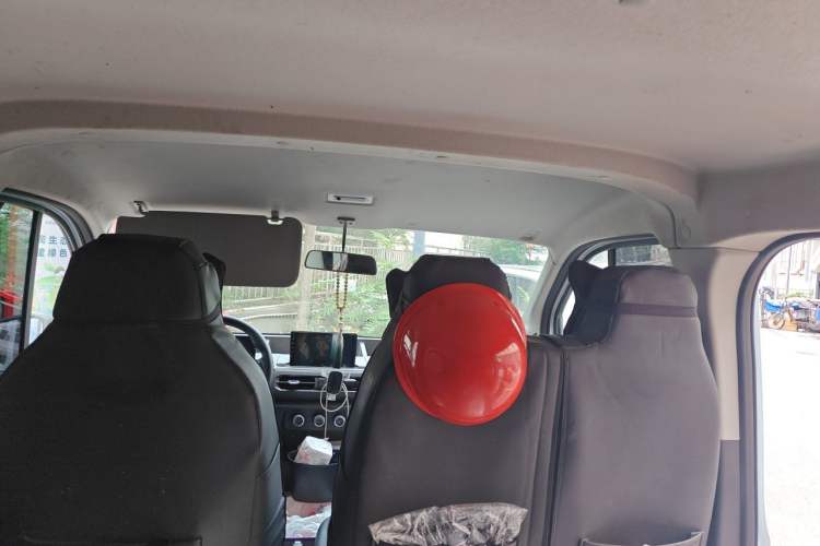 Used JMC E Fushun 2025 Model, Open Window Version, 41.86 kWh, Short Axle, Low-roof Headliner
