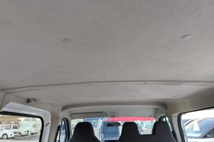 Used JMC E Fushun 2025 Model, Open Window Version, 41.86 kWh, Short Axle, Low-roof Headliner