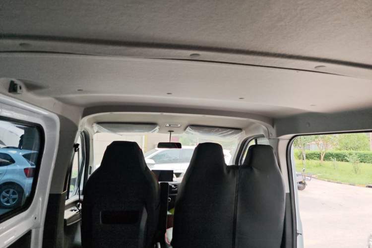 Used JMC E Fushun 2025 Model, Open Window Version, 41.86 kWh, Short Axle, Low-roof Headliner