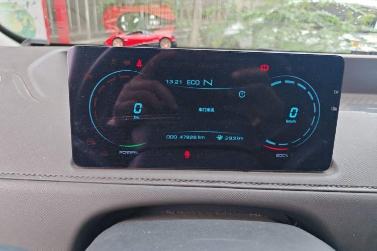 Used JMC E Fushun 2025 Model, Open Window Version, 41.86 kWh, Short Axle, Low-roof Instrument Cluster