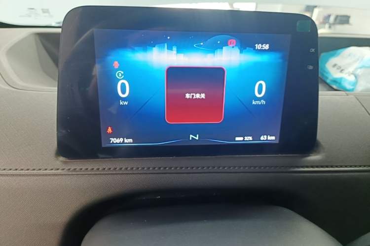 Used JMC E Fushun 2025 Model, Open Window Version, 41.86 kWh, Short Axle, Low-roof Instrument Cluster