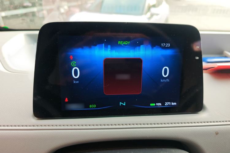 Used JMC E Fushun 2025 Model, Open Window Version, 53.58 kWh, Mid-axle, Mid-roof Instrument Cluster