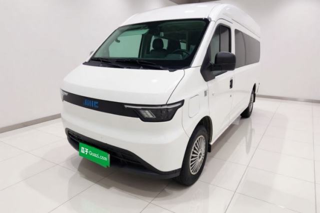 Ojetý JMC E Fushun 2025 Model, Open Window Version, 53.58 kWh, Mid-axle, Low-roof