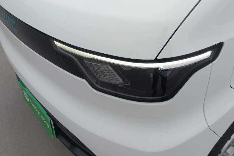 Used JMC E Fushun 2025 Model 41.5 kWh Blind Window Version, Short Wheelbase Low Roof, 3.0 tons Left Front Headlight