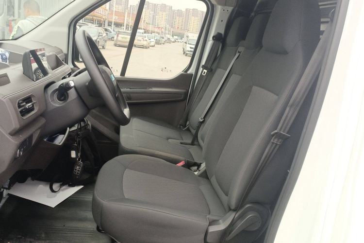 Used JMC E Fushun 2025 Model 41.5 kWh Blind Window Version, Short Wheelbase Low Roof, 3.0 tons Left Front Seat