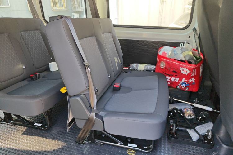 Used JMC E Fushun 2025 Model, Open Window Version, 53.58 kWh, Mid-axle, Low-roof Left Rear Seat