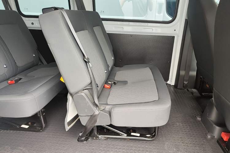 Used JMC E Fushun 2025 Model, Open Window Version, 53.58 kWh, Mid-axle, Mid-roof Left Rear Seat