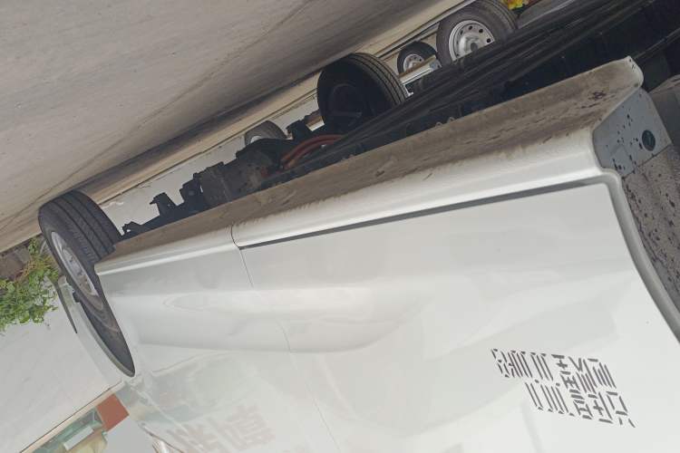 Used JMC E Fushun 2025 Model 41.5 kWh Blind Window Version, Short Wheelbase Low Roof, 3.0 tons Left Side Sill