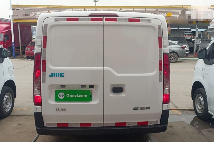 Used JMC E Fushun 2025 Model 41.5 kWh Blind Window Version, Short Wheelbase Low Roof, 3.0 tons Rear