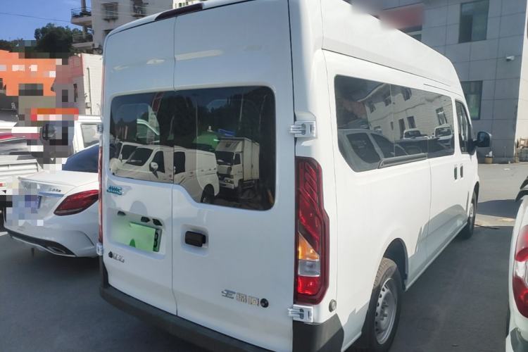 Used JMC E Fushun 2025 Model, Open Window Version, 53.58 kWh, Mid-axle, Mid-roof Rear Right 45 Deg