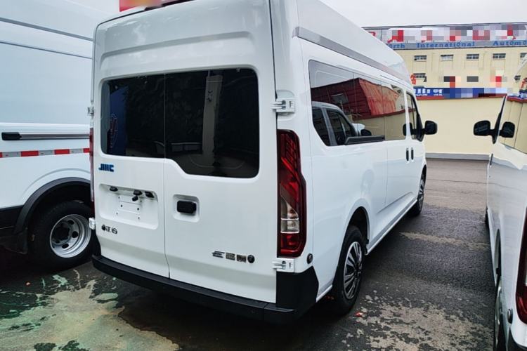 Used JMC E Fushun 2025 Model, Open Window Version, 53.58 kWh, Mid-axle, Mid-roof Rear Right 45 Deg