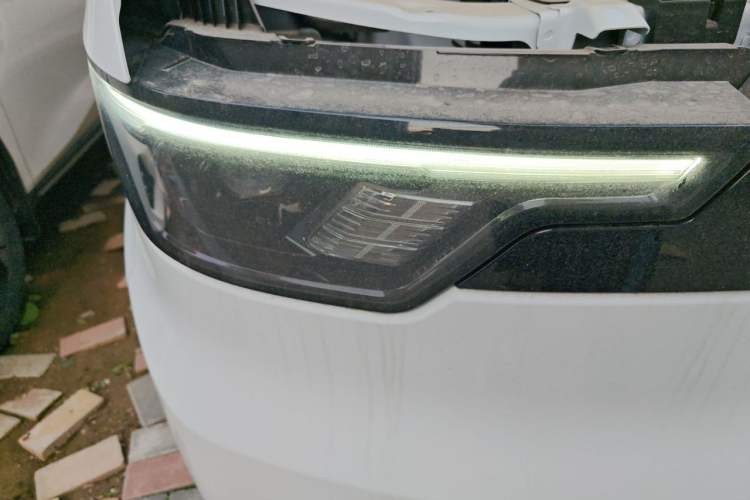 Used JMC E Fushun 2025 Model, Open Window Version, 41.86 kWh, Short Axle, Low-roof Right Front Headlight