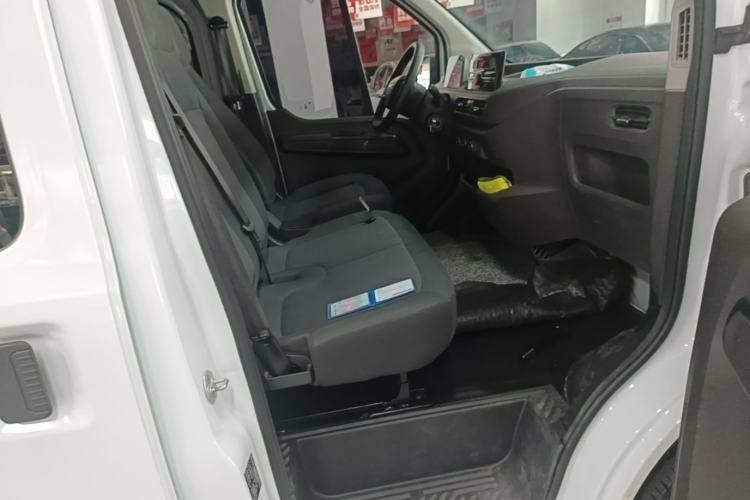 Used JMC E Fushun 2025 Model, Open Window Version, 41.86 kWh, Short Axle, Low-roof Right Front Seat