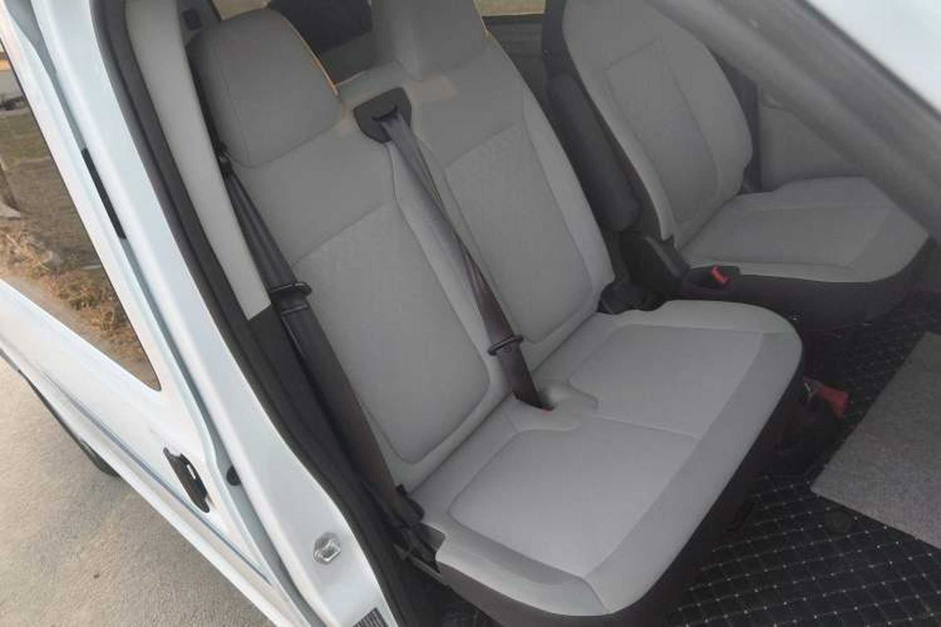 Used JMC E Fushun 2025 Model, Open Window Version, 53.58 kWh, Mid-axle, Mid-roof Right Front Seat