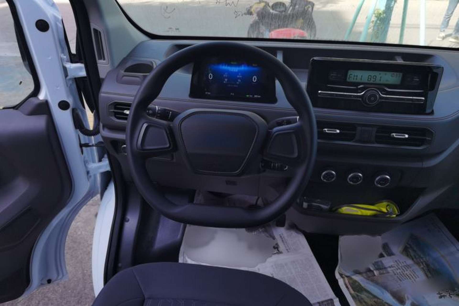 Used JMC E Fushun 2025 Model, Open Window Version, 41.86 kWh, Short Axle, Low-roof Steering Wheel