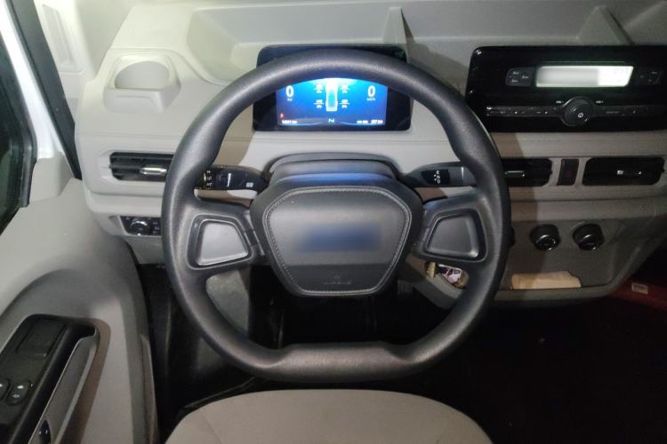 Used JMC E Fushun 2025 Model, Open Window Version, 53.58 kWh, Mid-axle, Mid-roof Steering Wheel