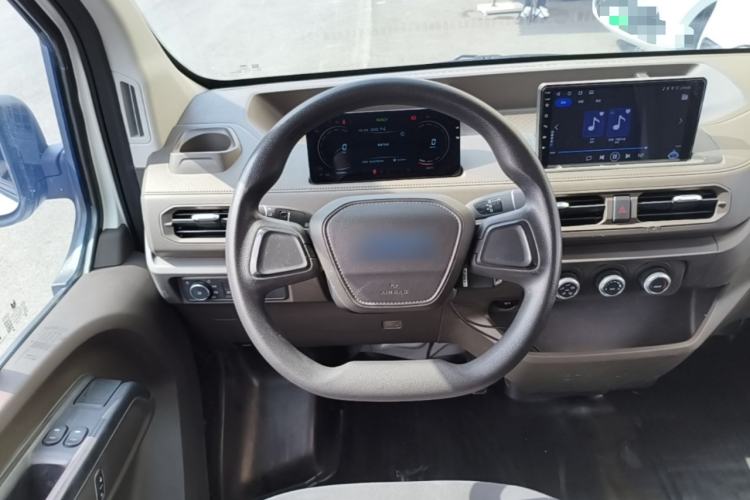 Used JMC E Fushun 2025 Model, Open Window Version, 41.86 kWh, Short Axle, Low-roof Steering Wheel