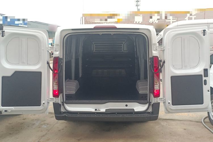 Used JMC E Fushun 2025 Model 41.5 kWh Blind Window Version, Short Wheelbase Low Roof, 3.0 tons Trunk
