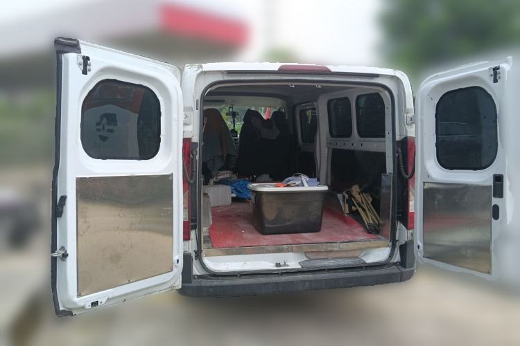 Used JMC E Fushun 2025 Model, Open Window Version, 53.58 kWh, Mid-axle, Low-roof Trunk