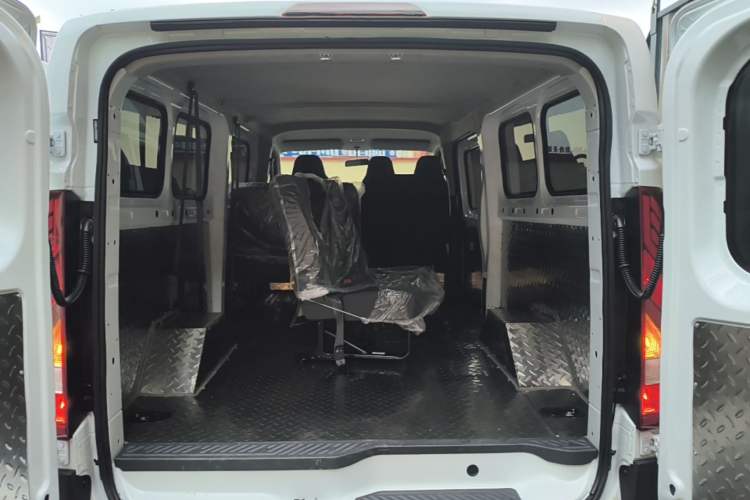 Used JMC E Fushun 2025 Model, Open Window Version, 77 kWh, Mid-axle, Low-roof Trunk