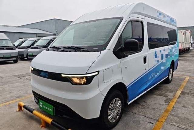 Used JMC E Fushun 2025 Model, Open Window Version, 53.58 kWh, Mid-axle, Mid-roof