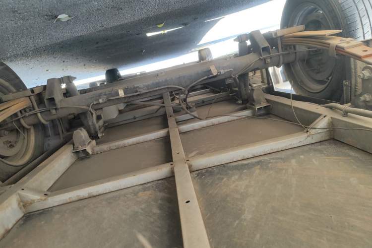 Used JMC E-Roadrunner 2023 E630 Van Base Model 41.86 kWh Chassis Rear