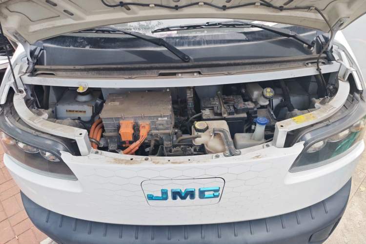 Used JMC E-Roadrunner 2023 E630 Van Base Model 41.86 kWh Engine Bay