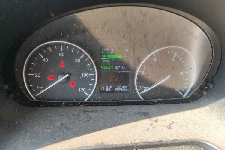 Used JMC E-Roadrunner 2023 E630 Van Base Model 41.86 kWh Instrument Cluster