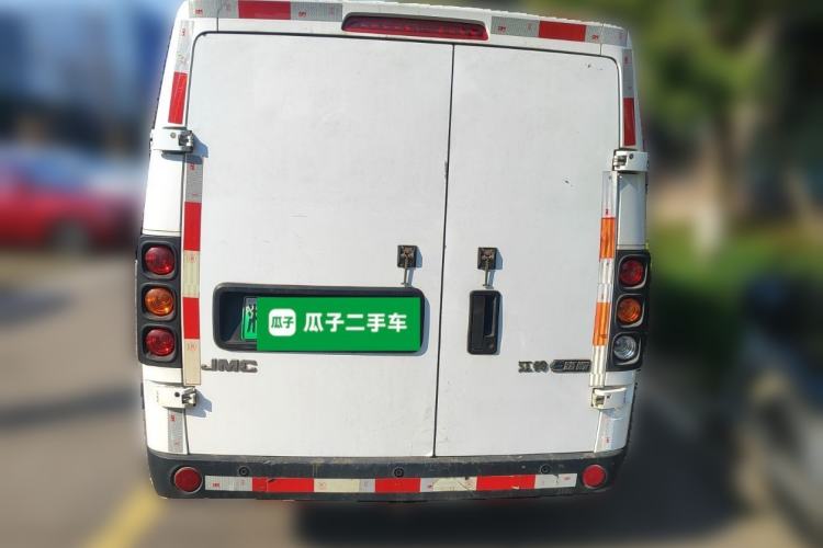 Used JMC E-Roadrunner 2023 E630 Van Base Model 41.86 kWh Rear