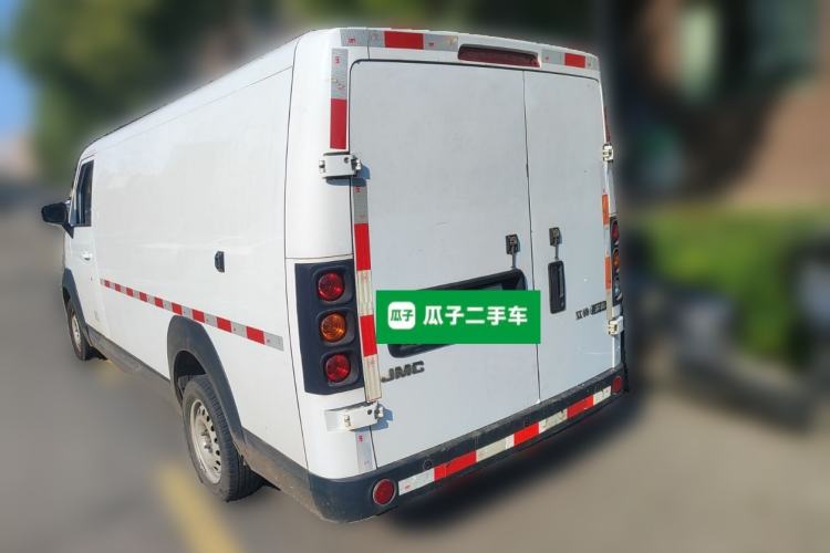Used JMC E-Roadrunner 2023 E630 Van Base Model 41.86 kWh Rear Left 45 Deg