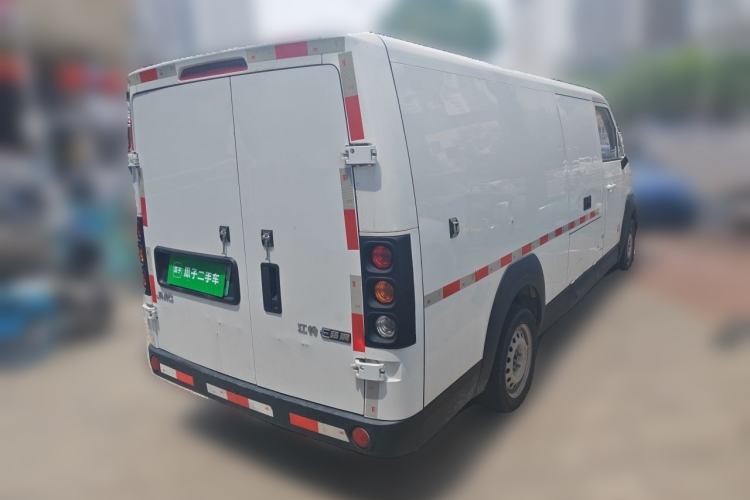 Used JMC E-Roadrunner 2023 E630 Van Base Model 41.86 kWh Rear Right 45 Deg