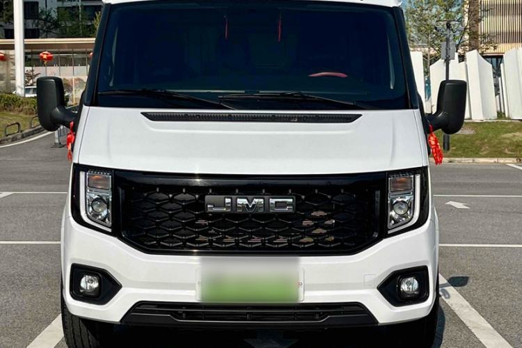 Used JMC Fushun 2023 2.0T Manual Short-Wheelbase Low-Roof Commercial Van 2/3 Seats with Dual-Swing Tailgate Exterior 3