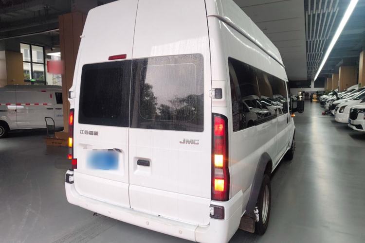 Used JMC Fushun 2023 2.0T Manual Diesel Long-Wheelbase High-Roof Business Van with Dual Rear Tires 6–9 Seats Rear Right 45 Deg