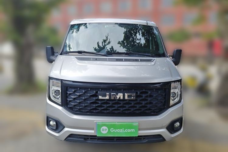 Used JMC Fushun 2022 2.0T Manual Multi-Function Passenger Vehicle Short Wheelbase Low Roof 6-Seater Front