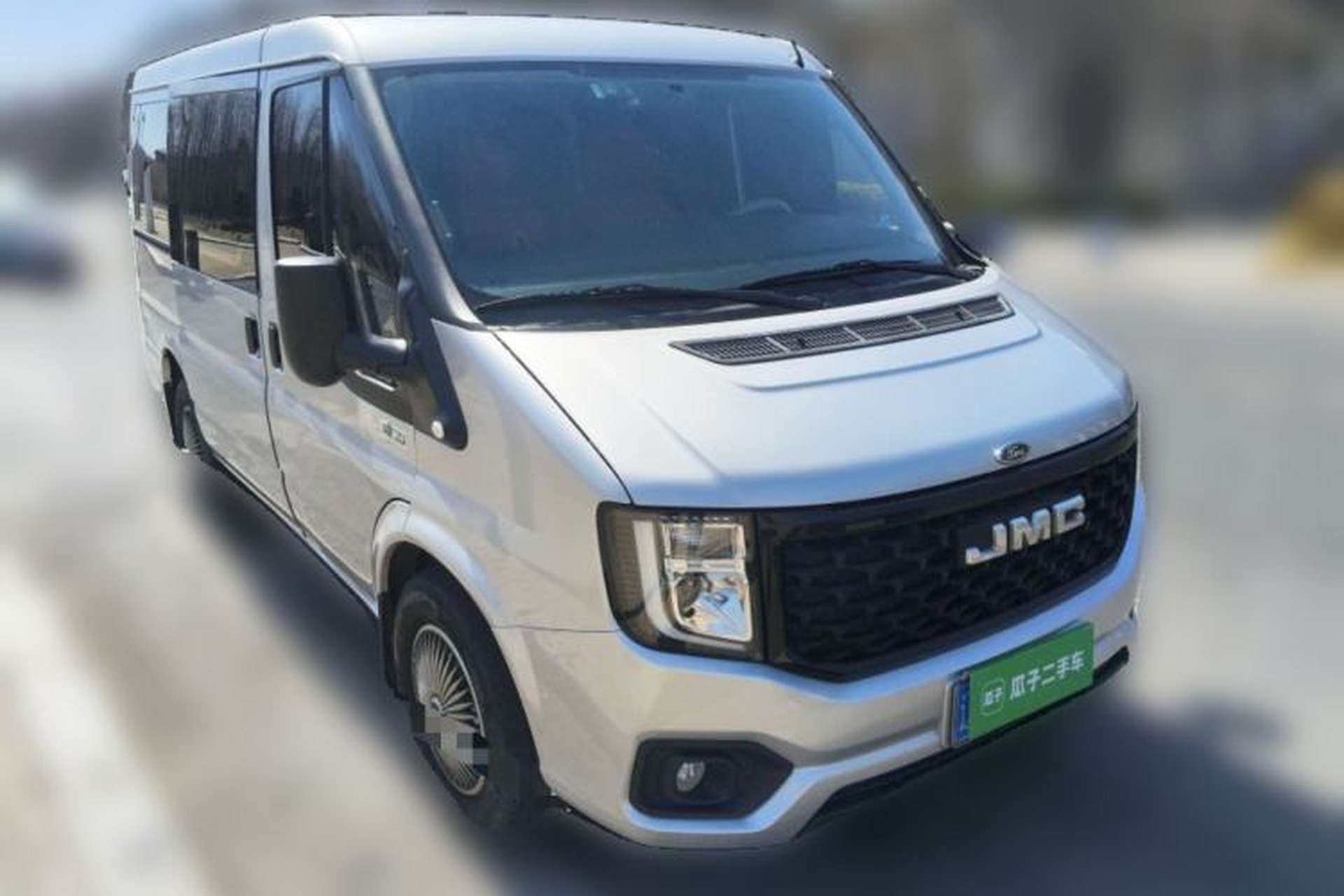 Used JMC Fushun 2022 2.0T Manual Multi-Function Passenger Vehicle Short Wheelbase Low Roof 6-Seater Front Right 45 Deg
