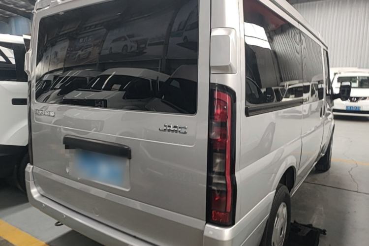 Used JMC Fushun 2022 2.0T Manual Multi-Function Passenger Vehicle Short Wheelbase Low Roof 6-Seater Rear Right 45 Deg